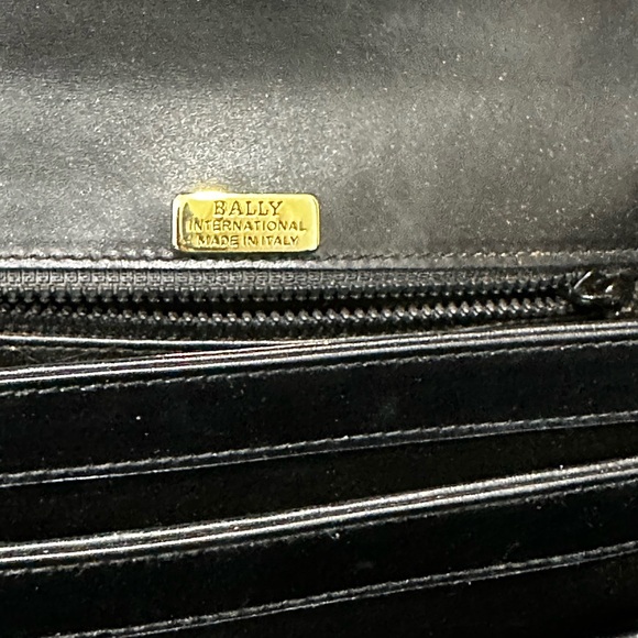 Vintage Bally Black Leather Top Handle Bag | Poke-Through Clasp | Italy - Picture 14 of 14